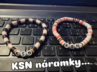 🖤🤍🧡 KSN – Krása Střídá Nádheru 🧡🤍🖤 Ručně vyráběné náramky z polymerových korálků od Zdeničky 💫 Každý kousek je originál –...